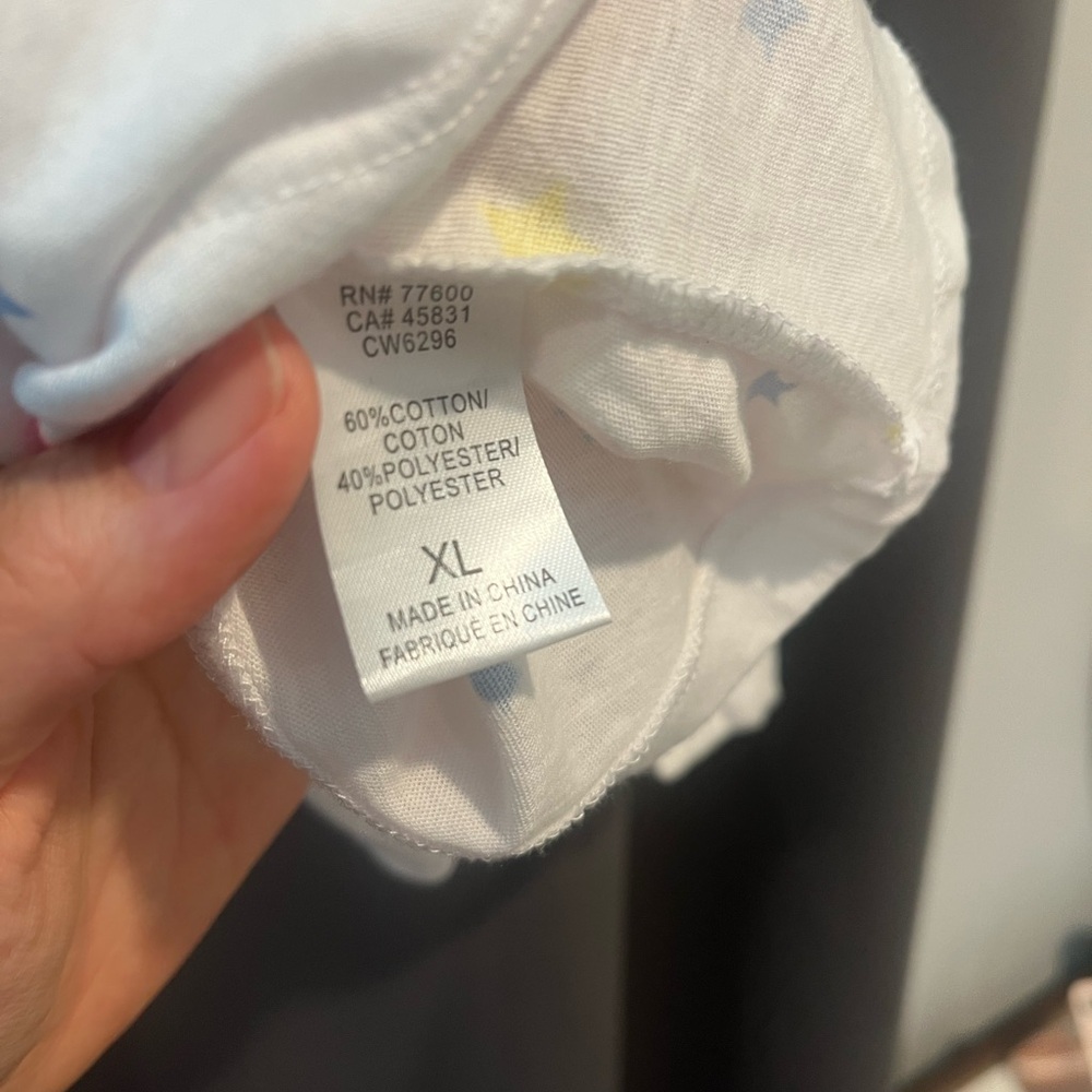 Chaser women colorful star t-shirt, size extra large new with tags - Picture 6 of 6